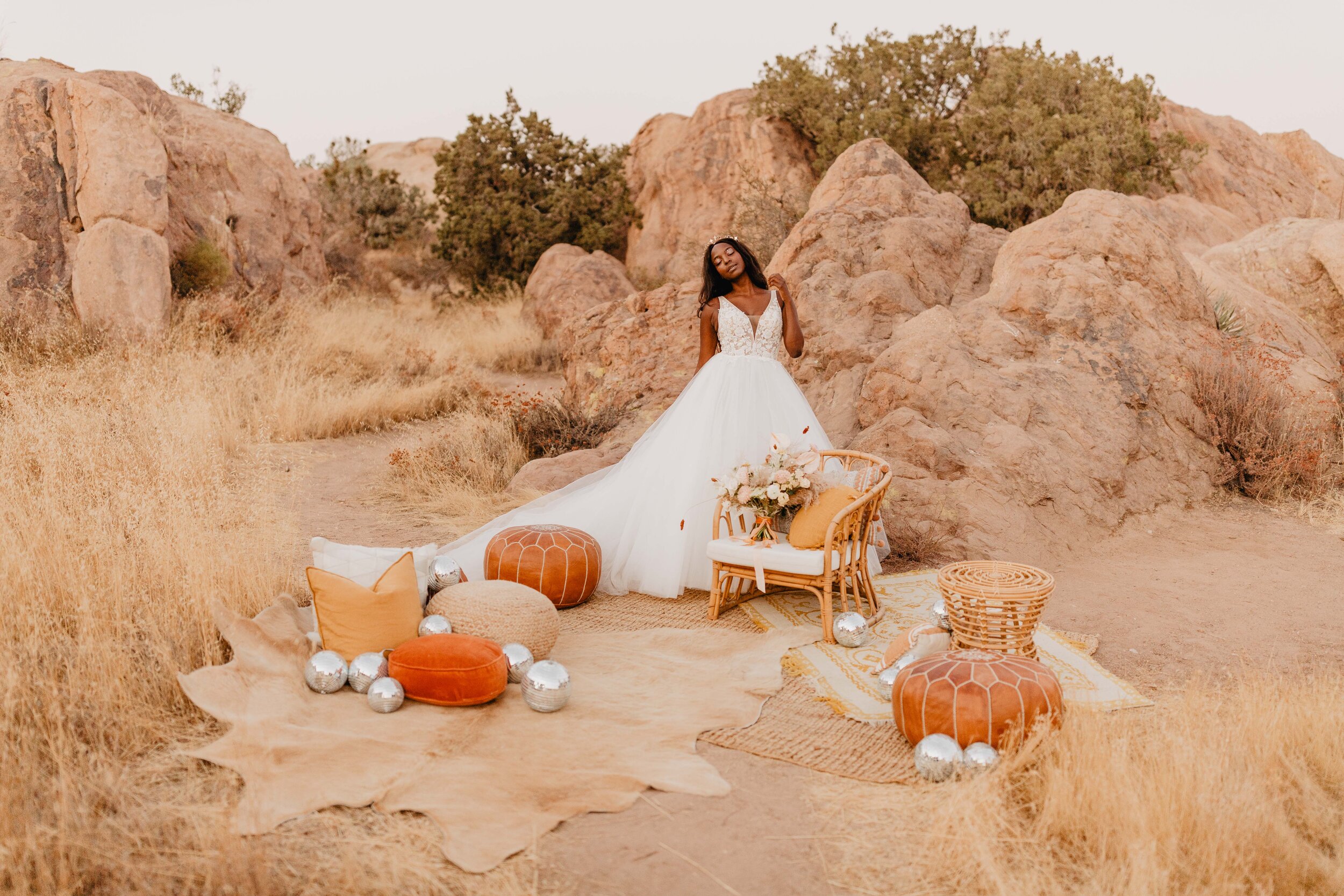 Vasquez Rocks Styled Shoot-38.jpg