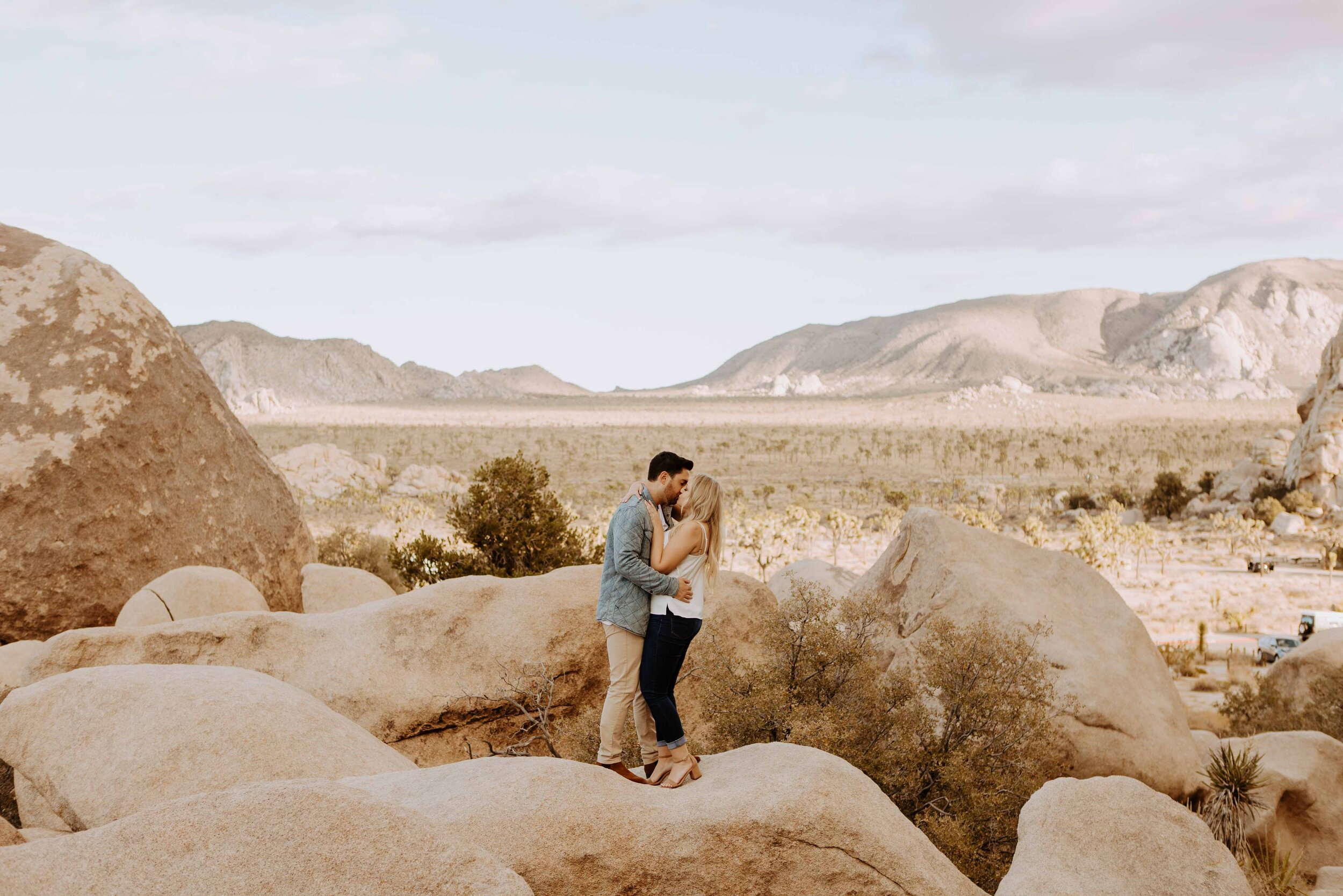 joshua tree adventurous engagement-10.jpg