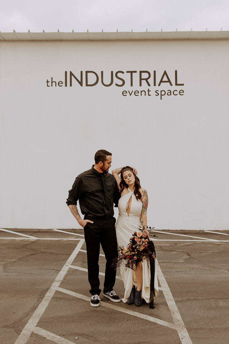 edgy vegas elopement-46.jpg