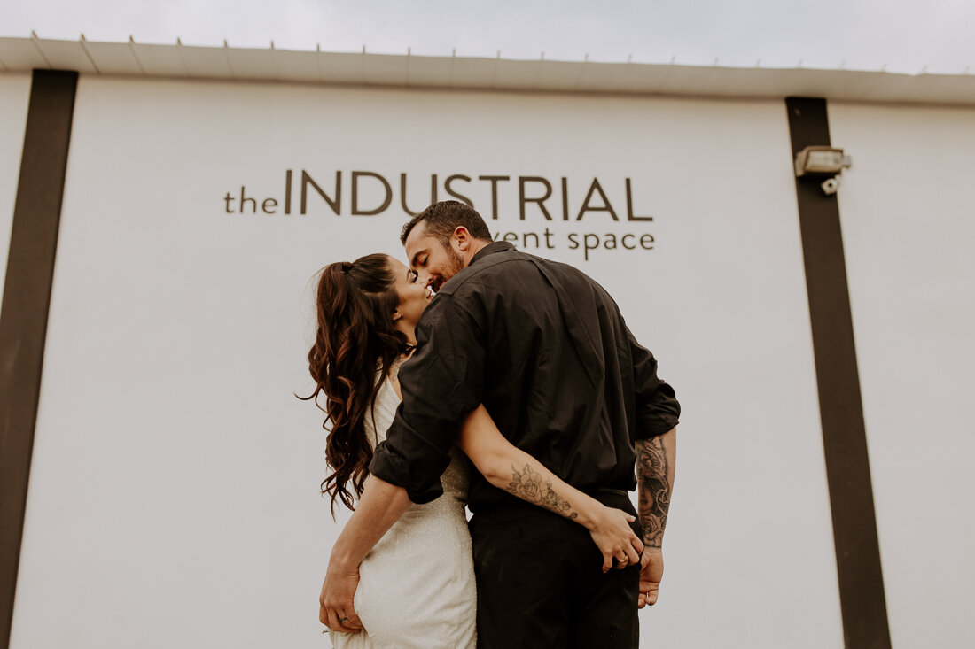 edgy vegas elopement-49.jpg