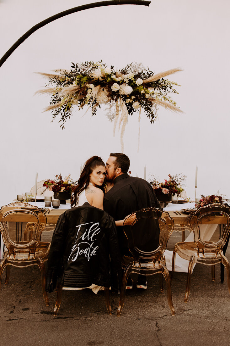 edgy vegas elopement-56.jpg