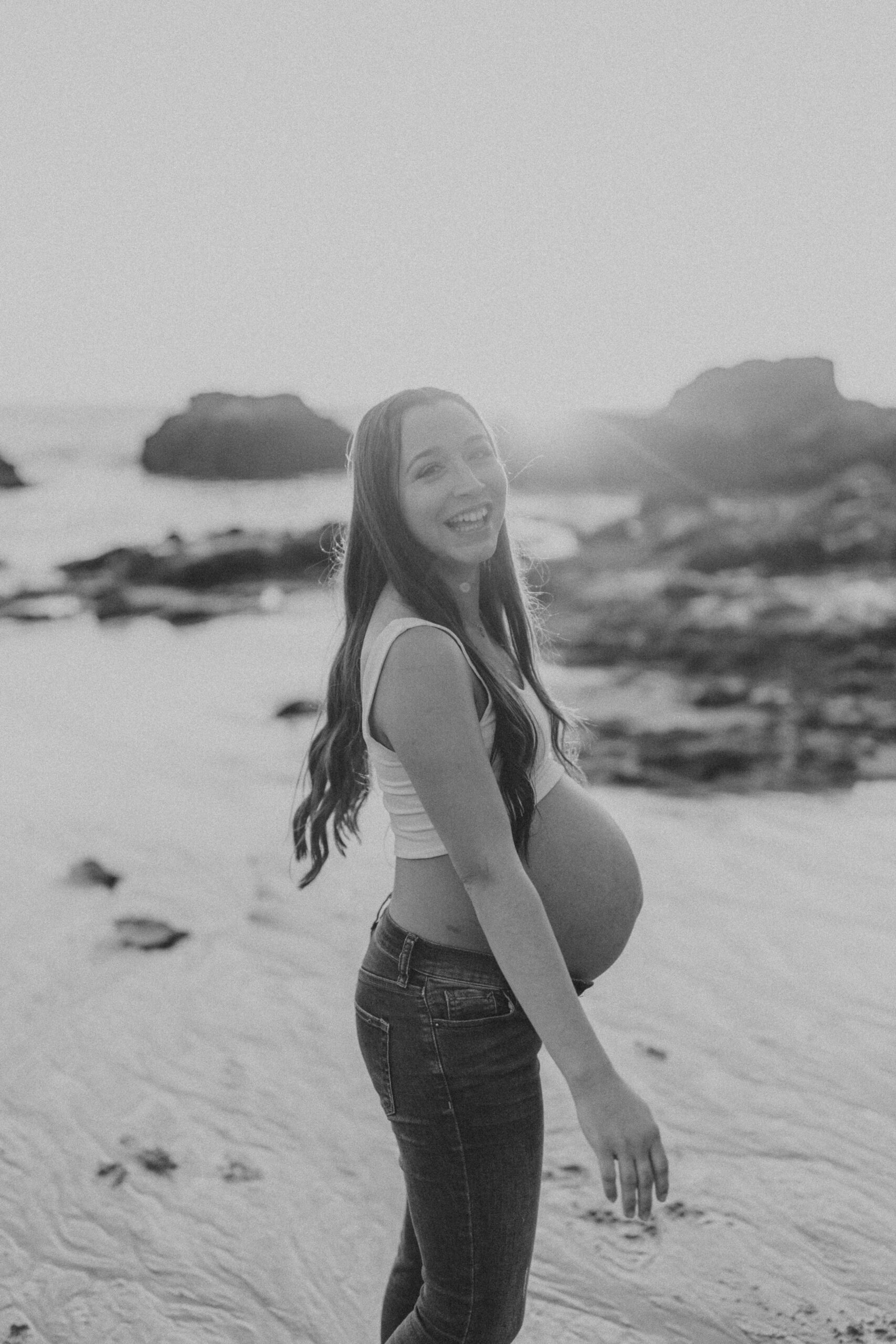 Gracyn + Joseph - Maternity Laguna Beach Photographer-188.jpg