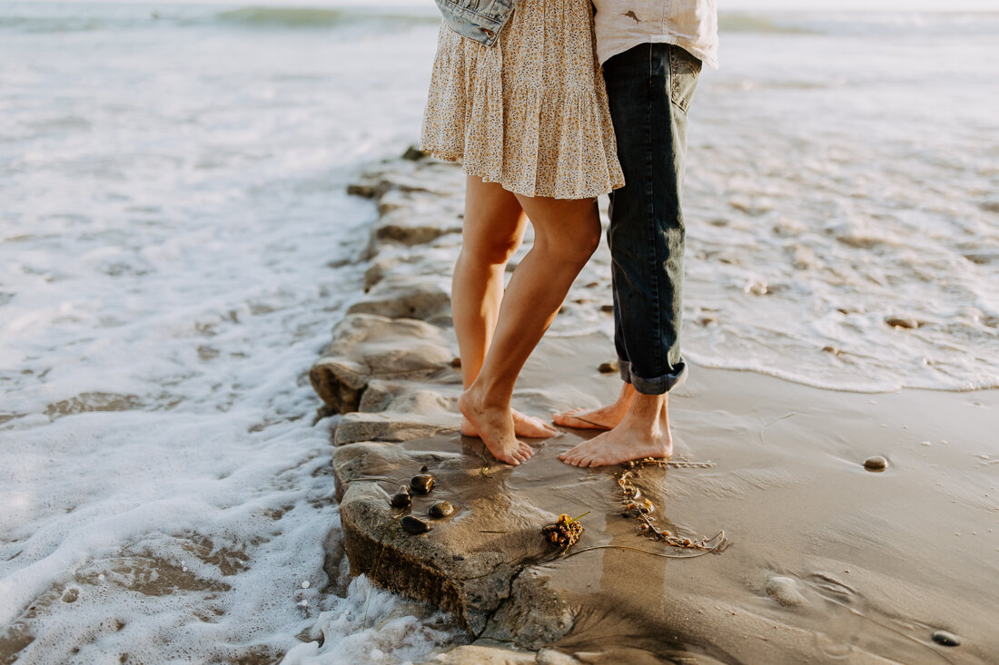 Mikayla + Austin Engagement swamis beach sunset san diego-8.jpg