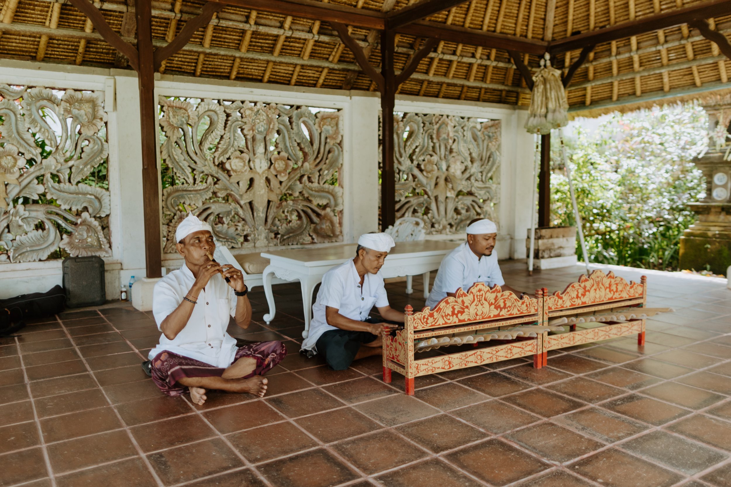 Denise + Patrick's Bali Wedding - destination wedding photographer tropical boho bali indonesia-8.jpg