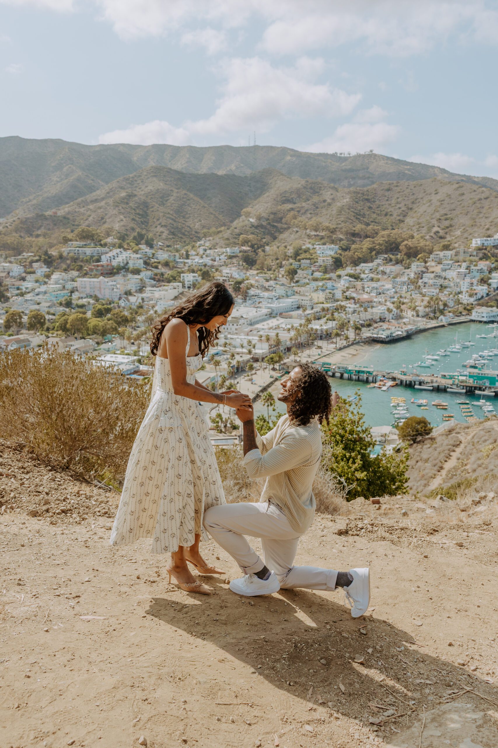 catalina island proposal at buena vista overlook avalon engagement proposal photographer